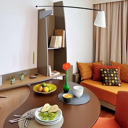 Adagio Centre Hotel apartamentowy 4*