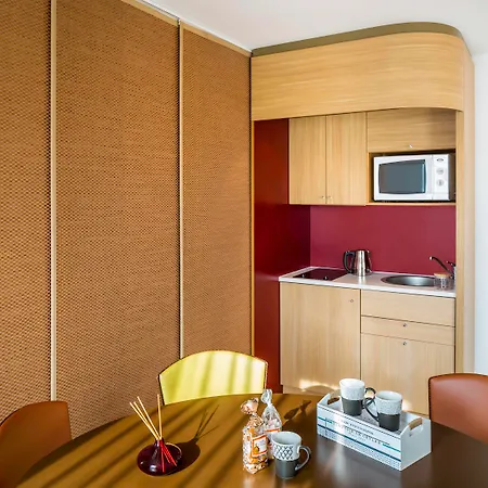 Adagio Centre Hotel apartamentowy Nantes