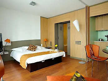 Adagio Centre Hotel apartamentowy Nantes