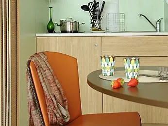 Hotel apartamentowy Adagio Centre 4*