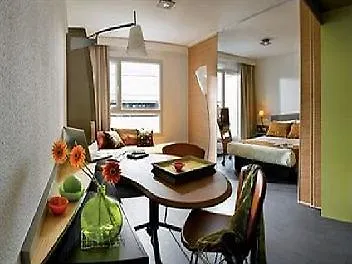 Hotel apartamentowy Adagio Centre 4*